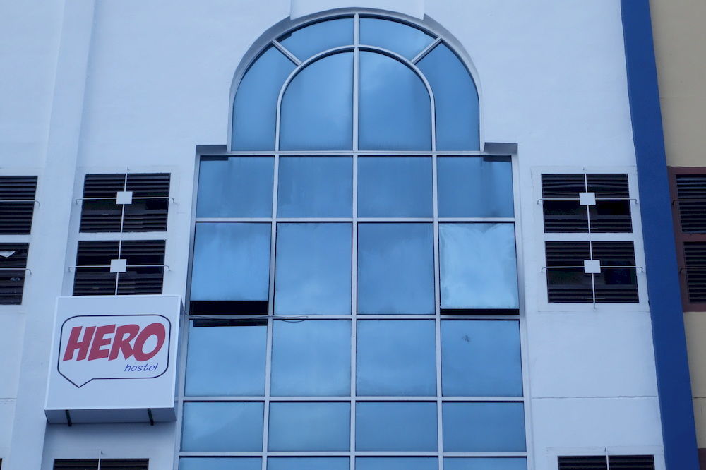 Hero Hostel Kuching Exterior photo